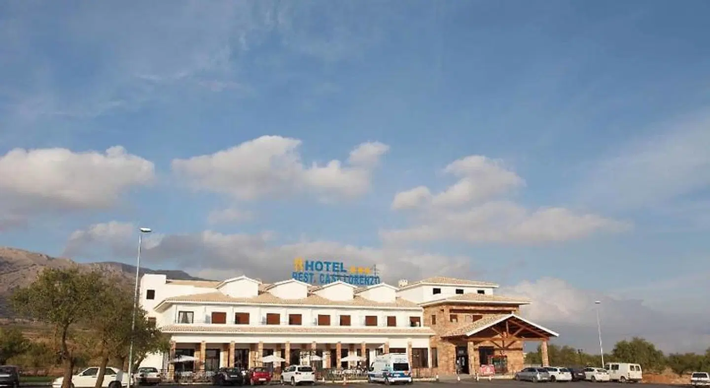 Hotel Restaurante Casa Lorenzo EXTERIOR