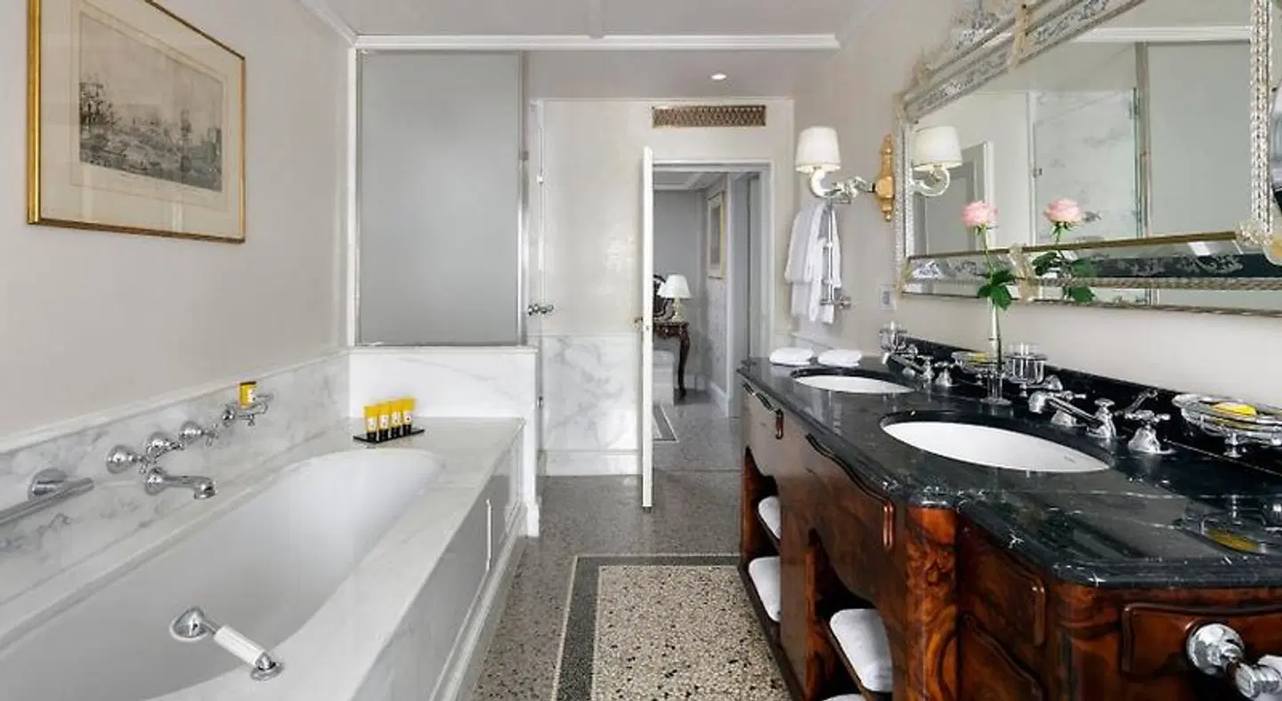 Hotel Danieli A Luxury Collection Hotel, Venice Badezimmer