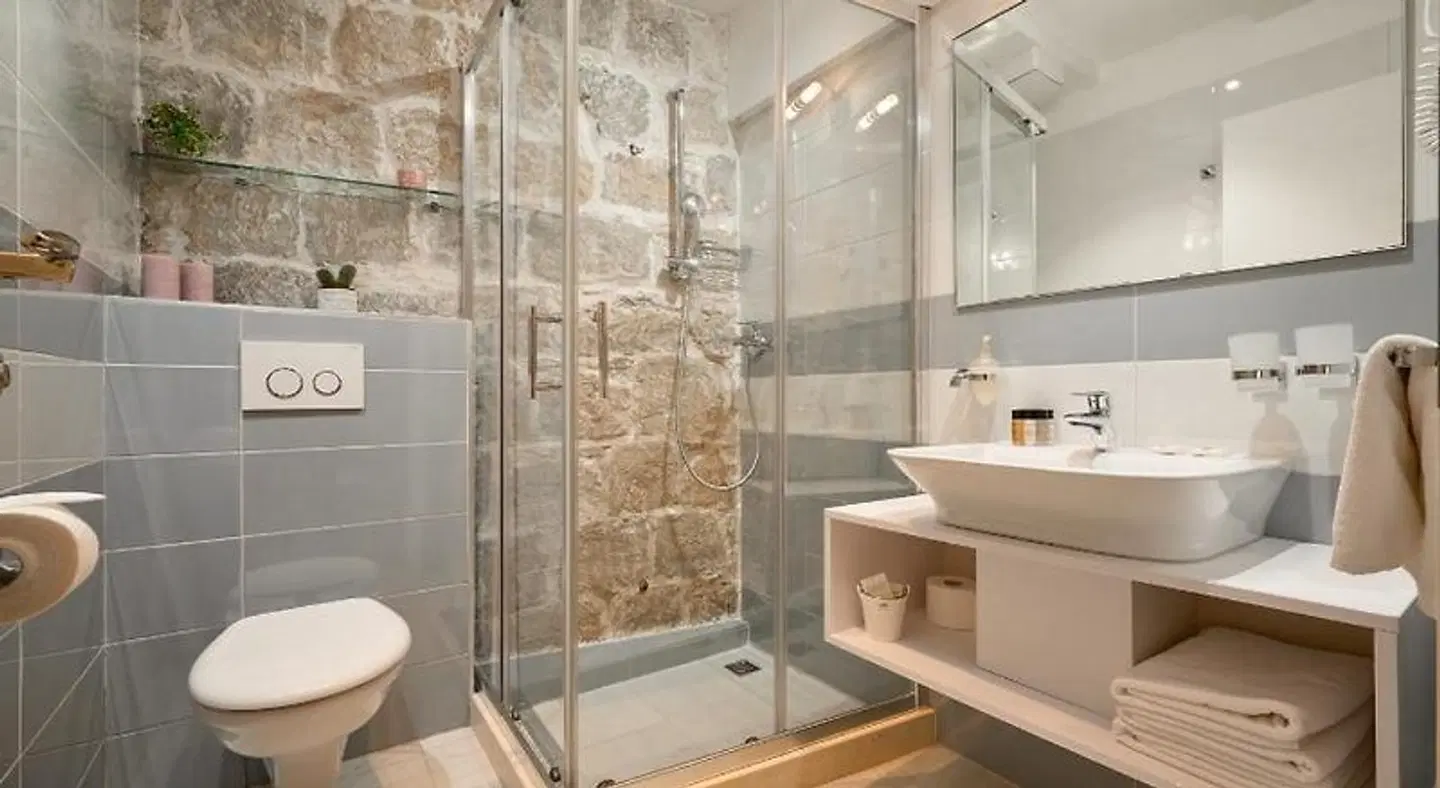 Lanterna Rooms Badezimmer