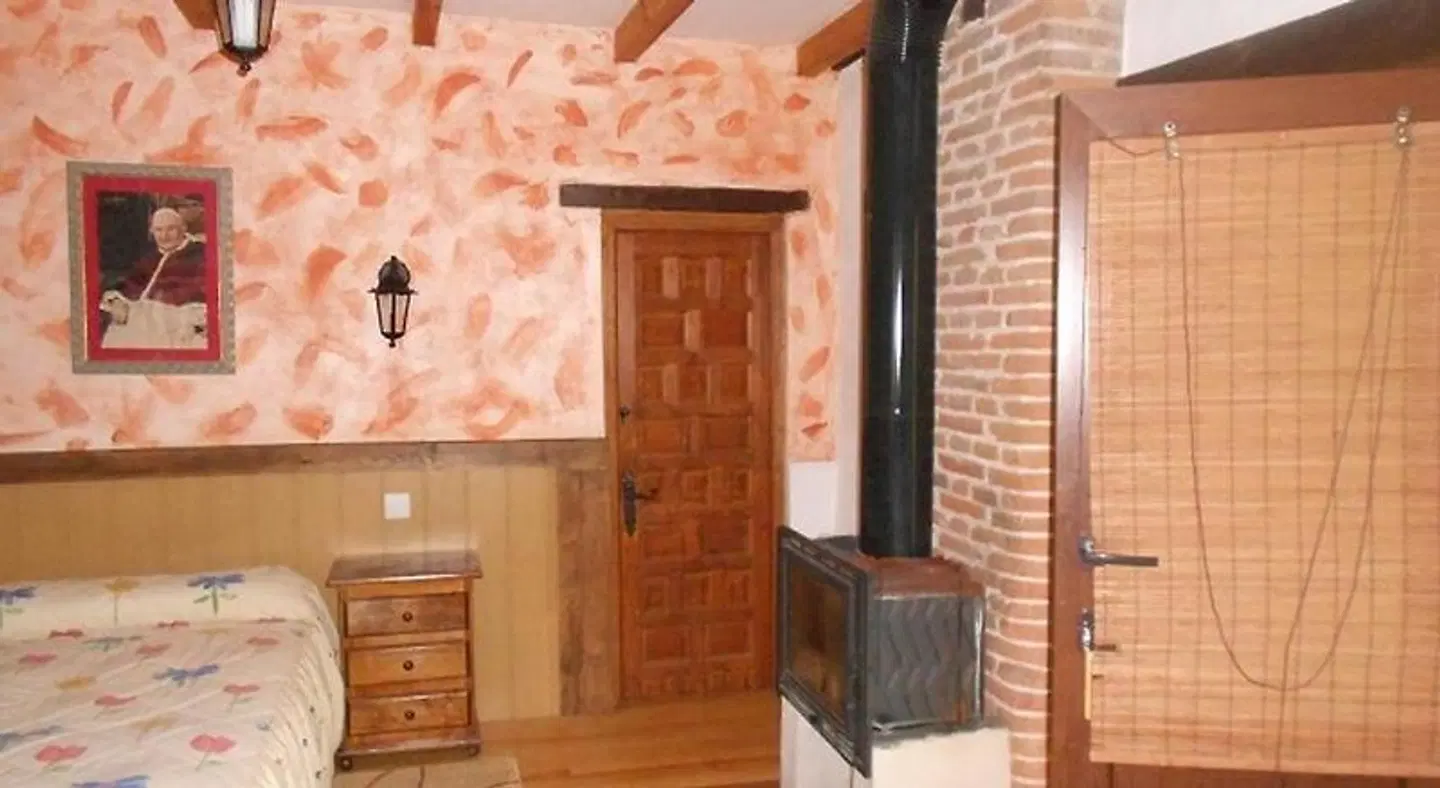 Hostal La Mesnadita HEALTH_BEAUTY