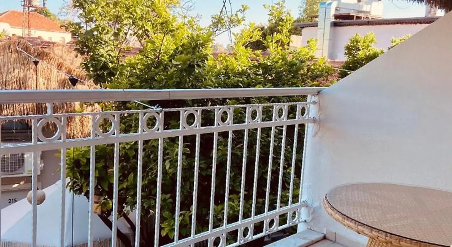 Kale Beach Hotel Terrasse