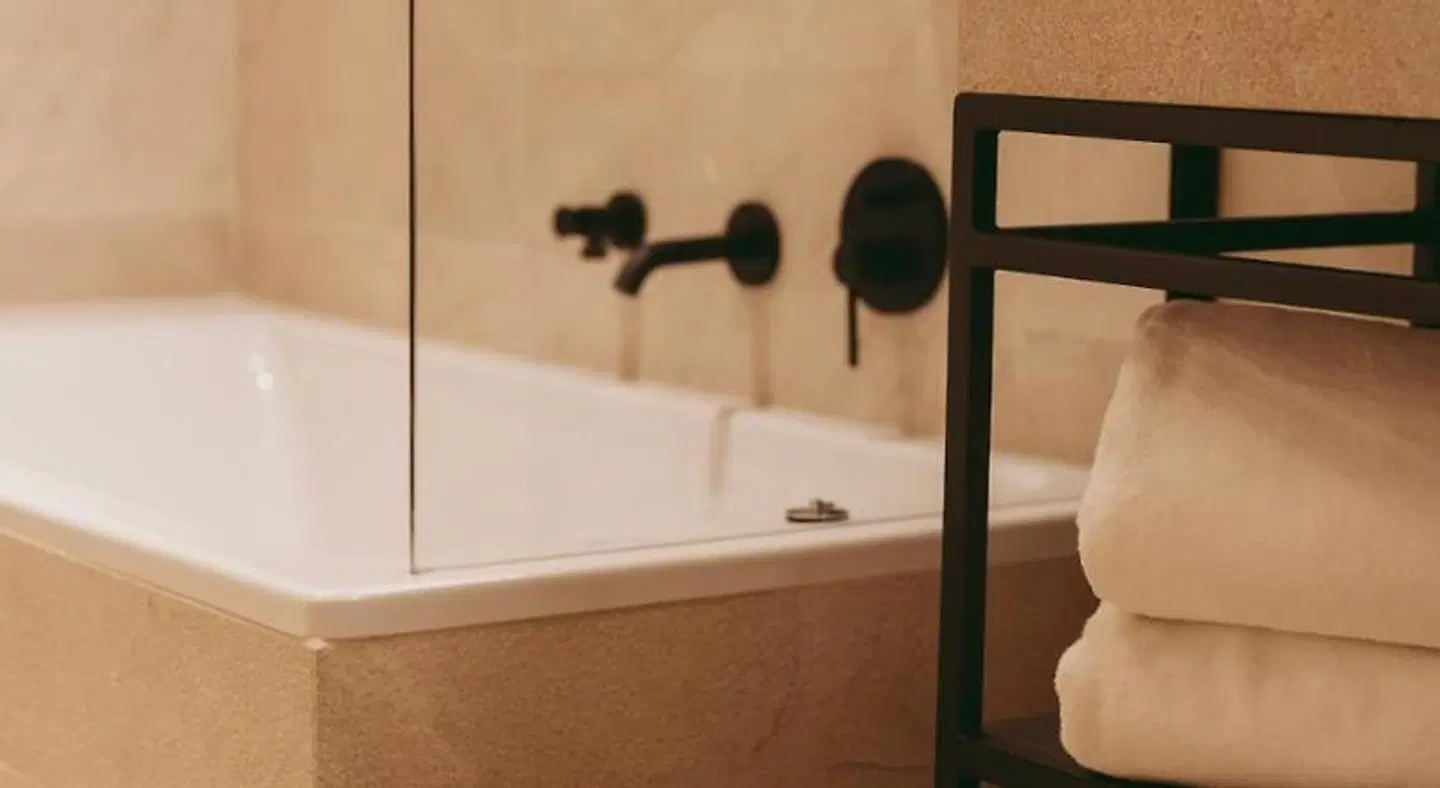 Rondaia Suites & Villas Badezimmer