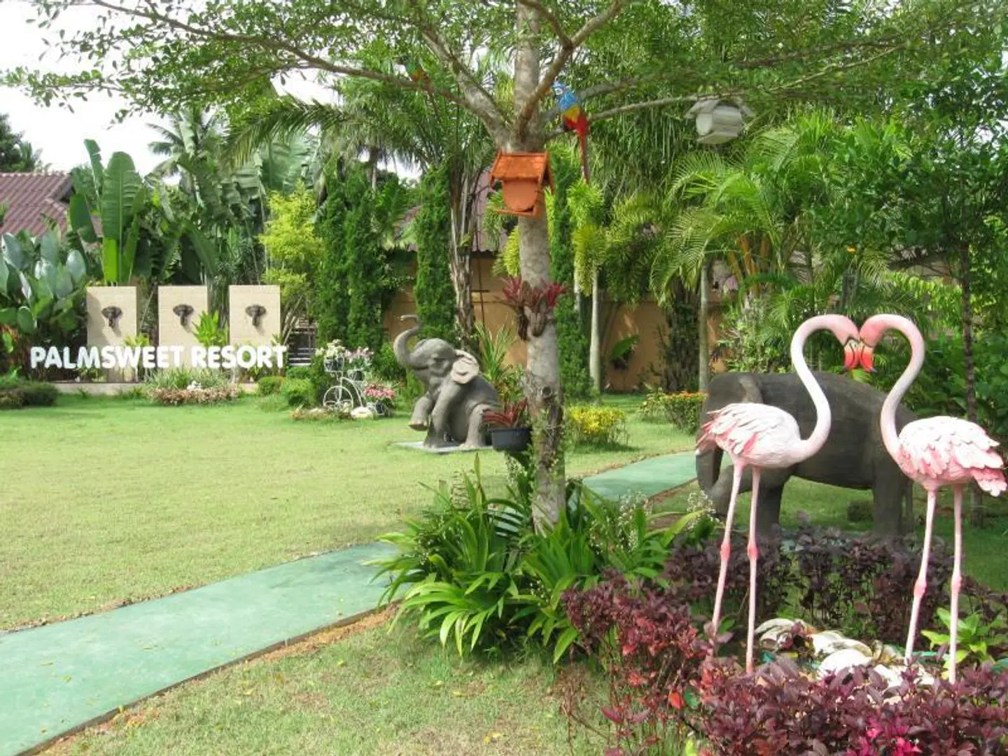 Palm Sweet Resort Garten