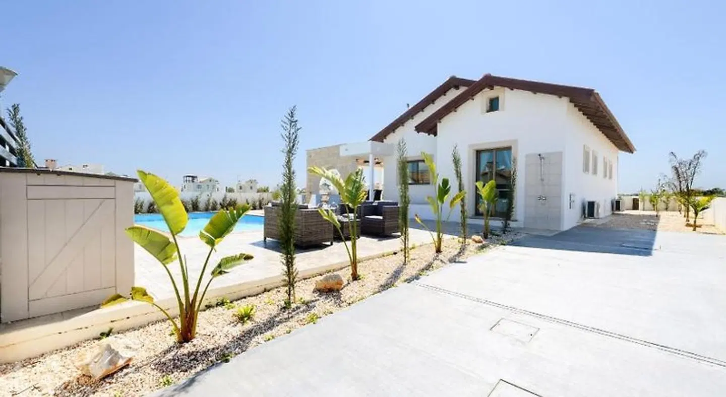 Kymma Holiday Homes Terrasse