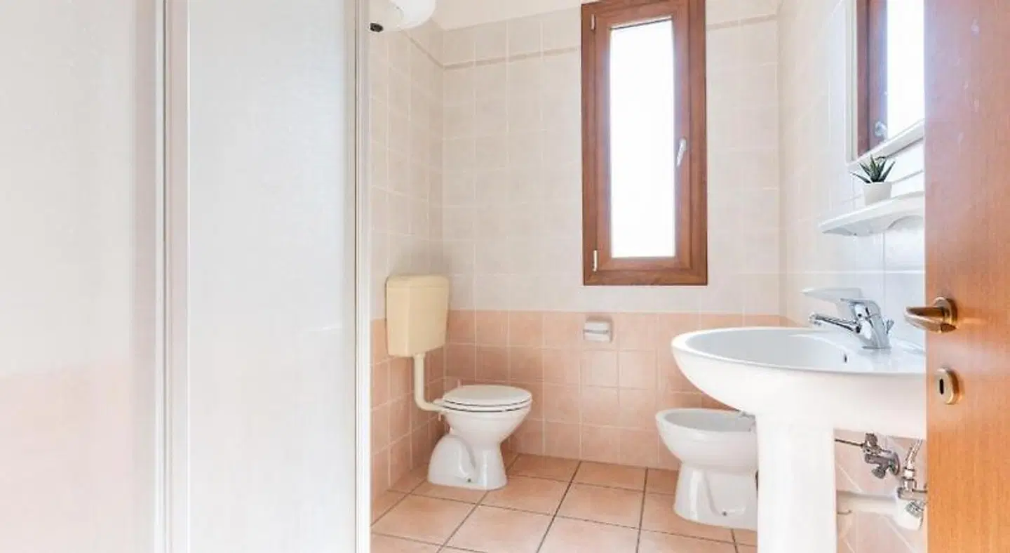 Ginepri Lido Altanea Badezimmer