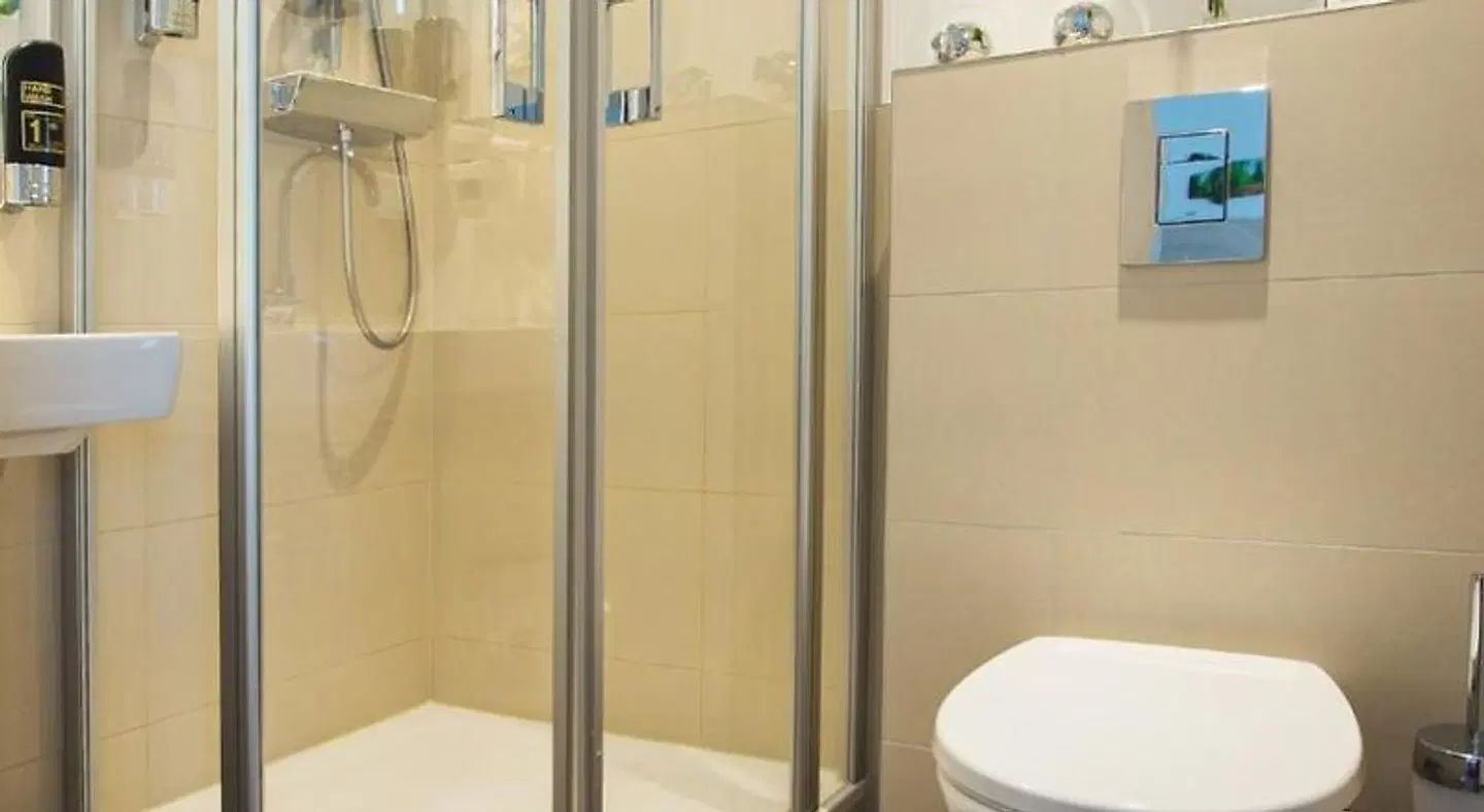TaunusTagungsHotel Badezimmer