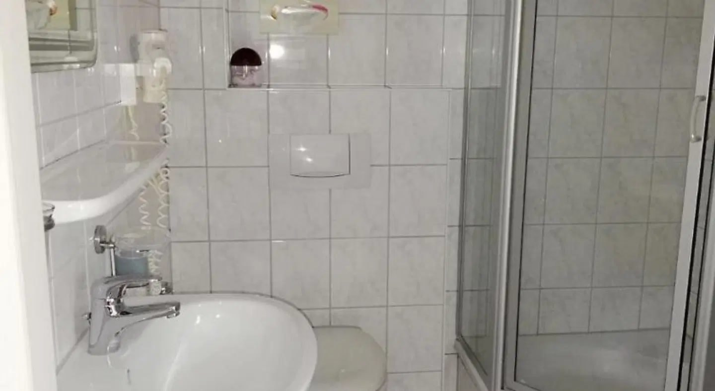Dorfschänke Badezimmer