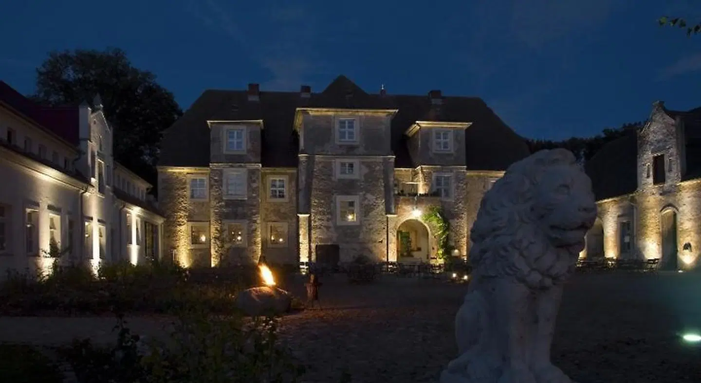 Hotel Wasserschloss Mellenthin EXTERIOR