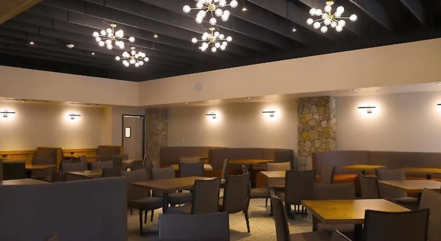 J Resort Restaurant