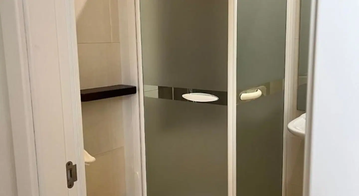 Hostal Al-Andalus Badezimmer