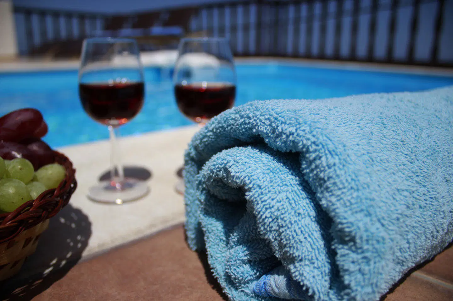 Amerisa Suites OUTDOOR_POOL