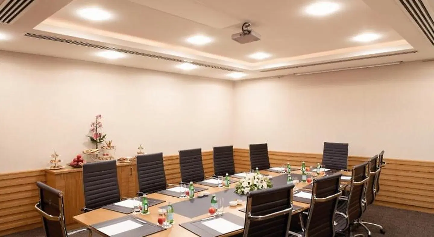 Mövenpick Hotel Izmir Konferenz
