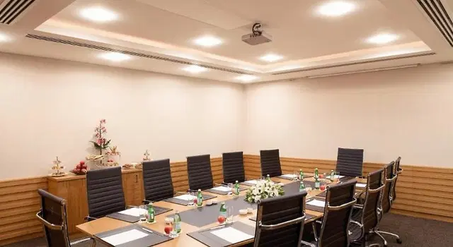 Mövenpick Hotel Izmir Konferenz