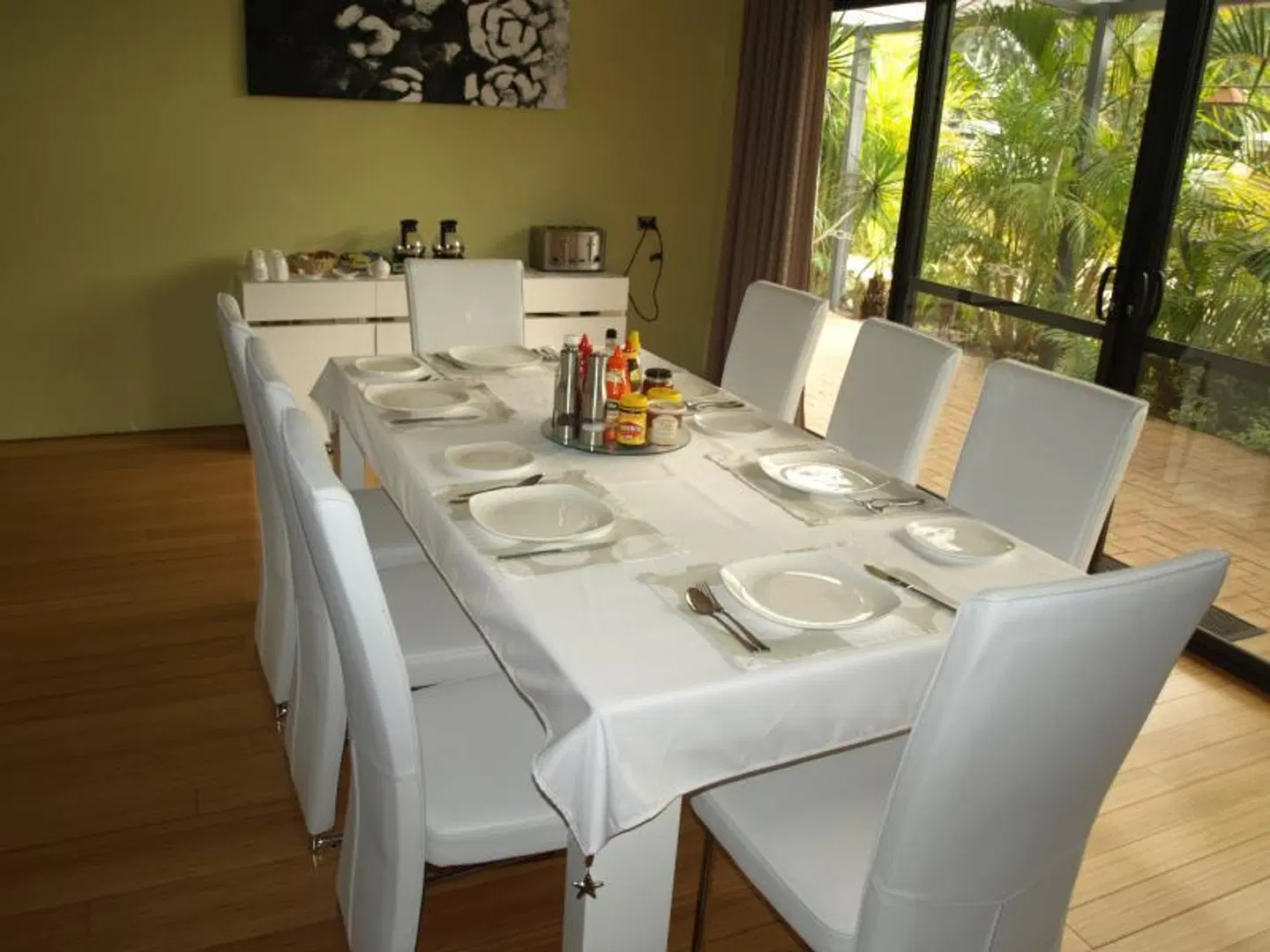 Baudins of Busselton B&B Restaurant