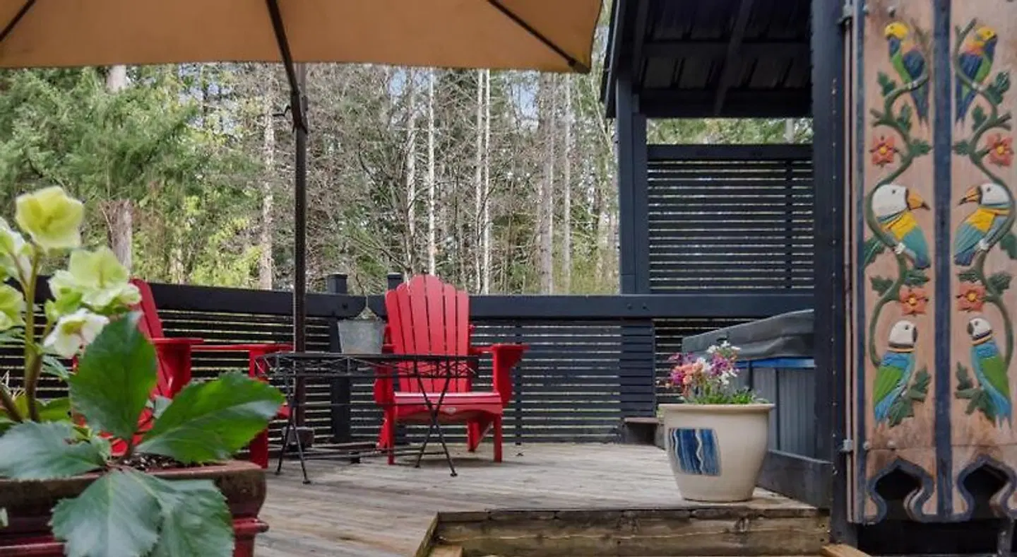 Salt Spring Carriage House B&B Terrasse