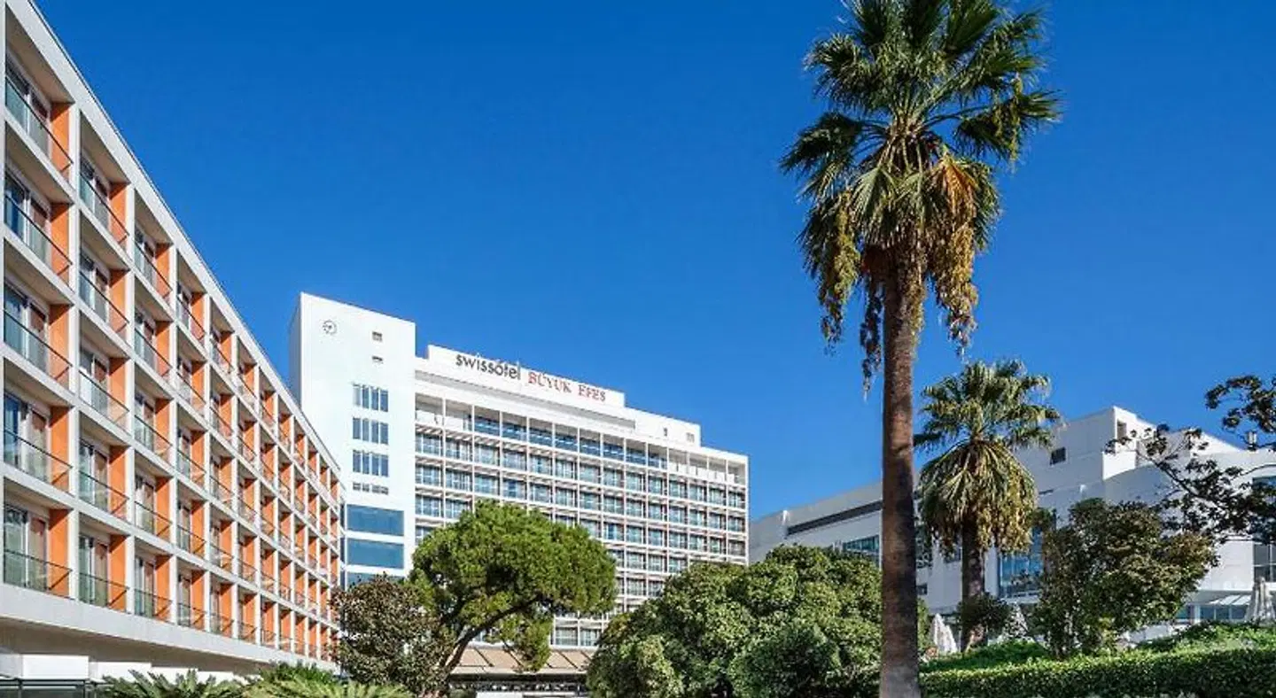 Swissôtel Büyük Efes EXTERIOR