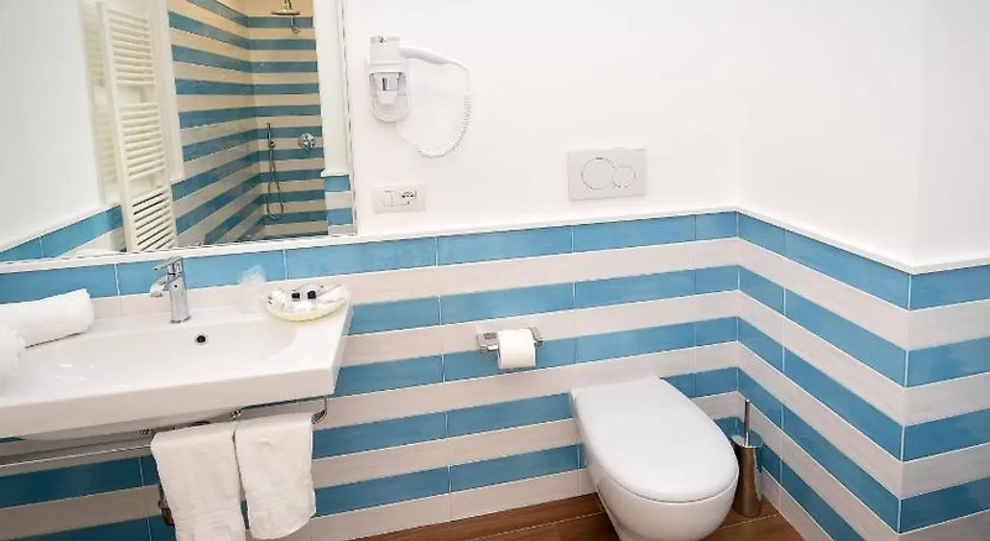 Casa Pantone MODEL_IMPRESSION