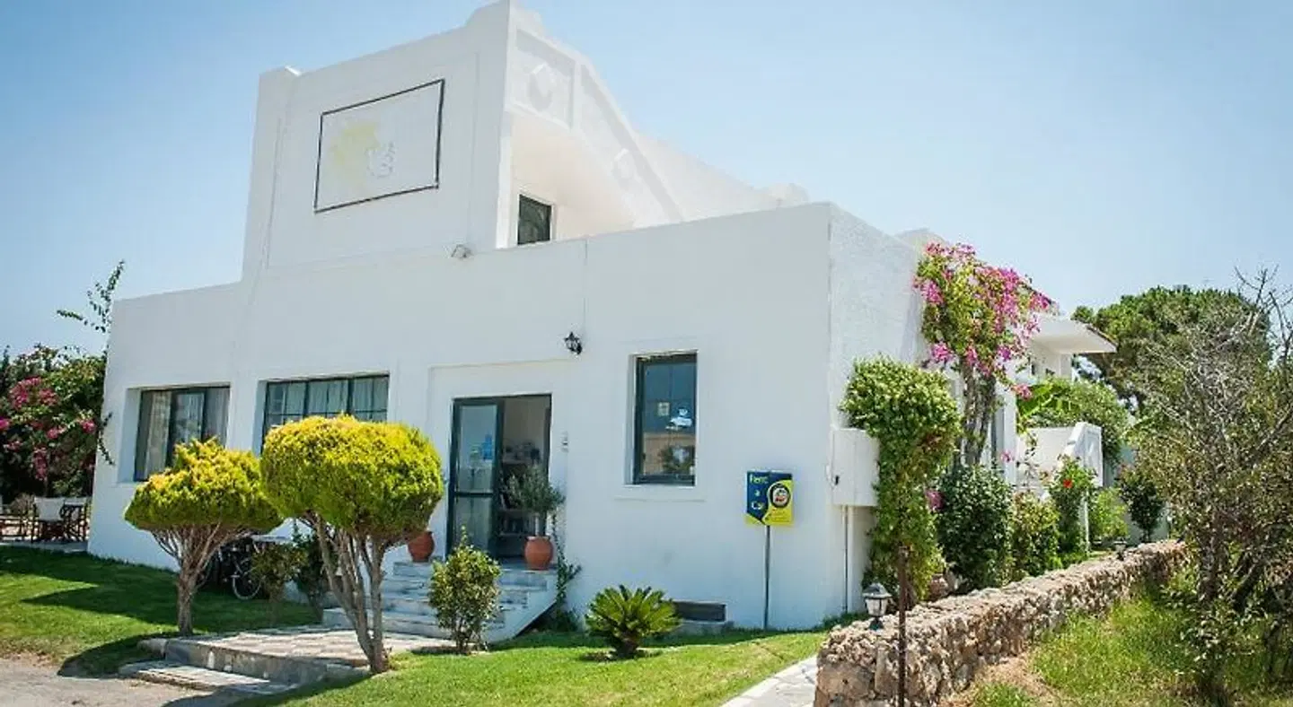 Ilios and Irene EXTERIOR