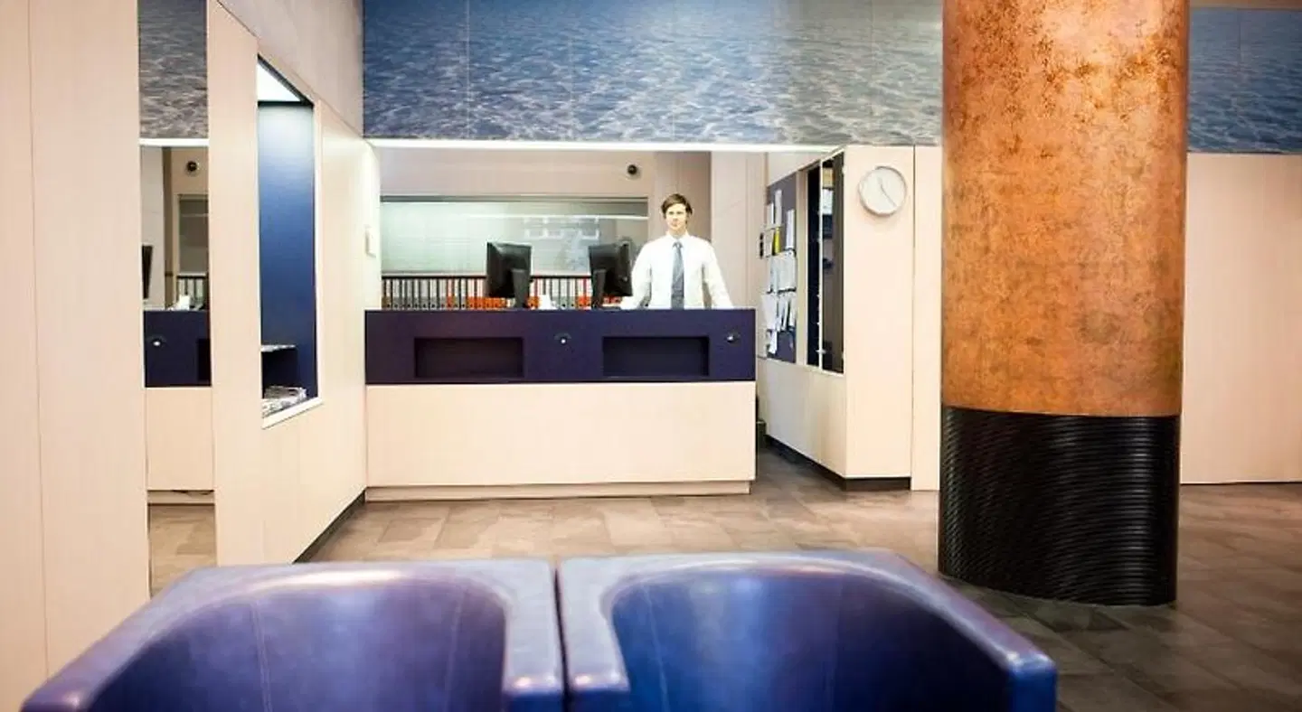 Bristol LOUNGE_LOBBY