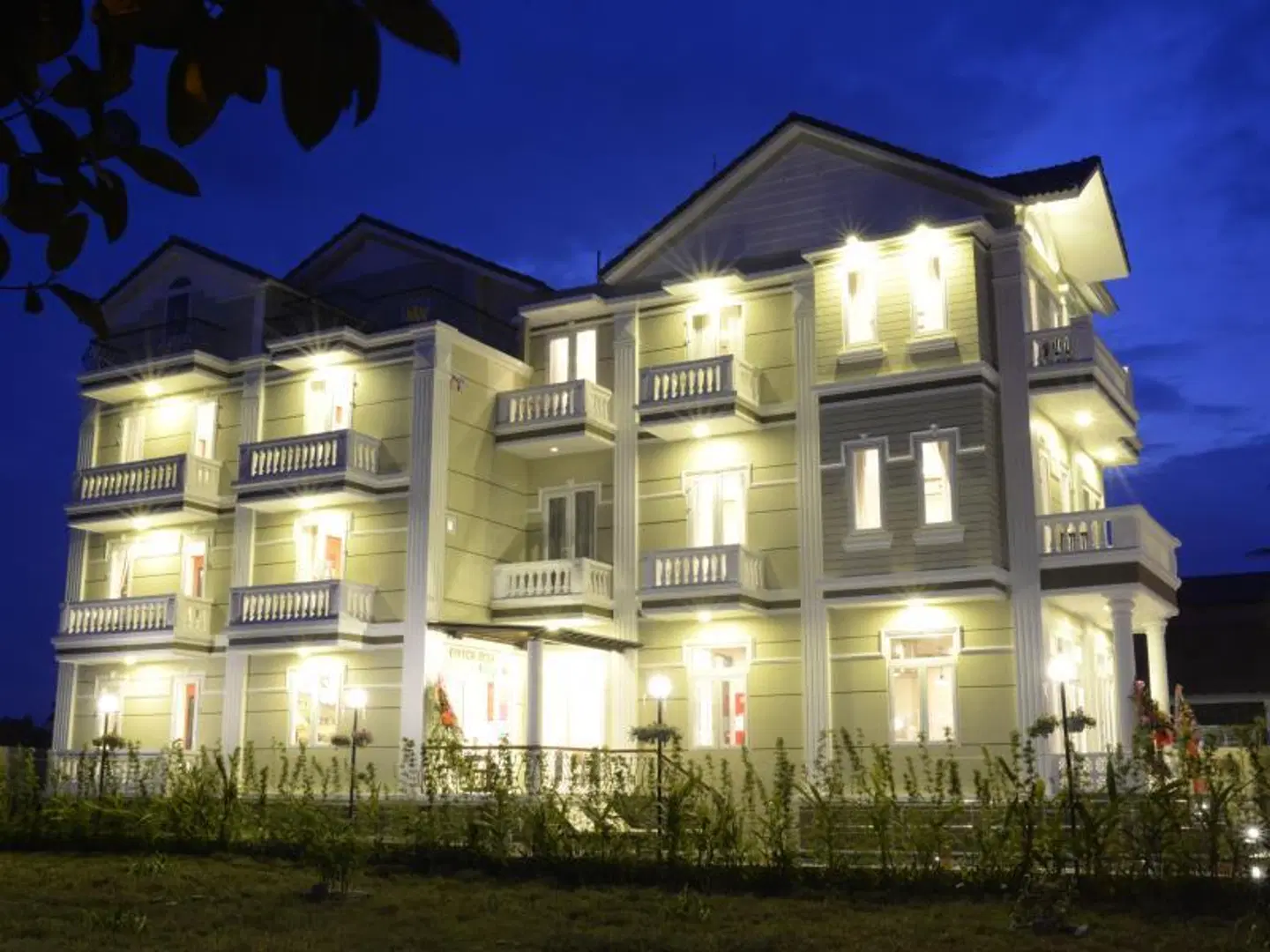Golden Bell Boutique Villa EXTERIOR