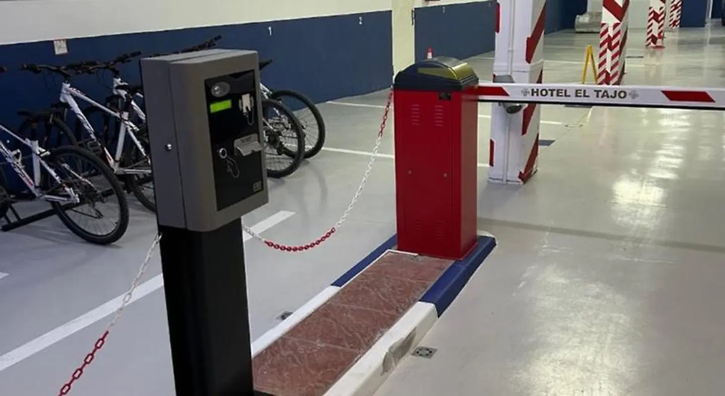 Hotel El Tajo & Spa Badezimmer