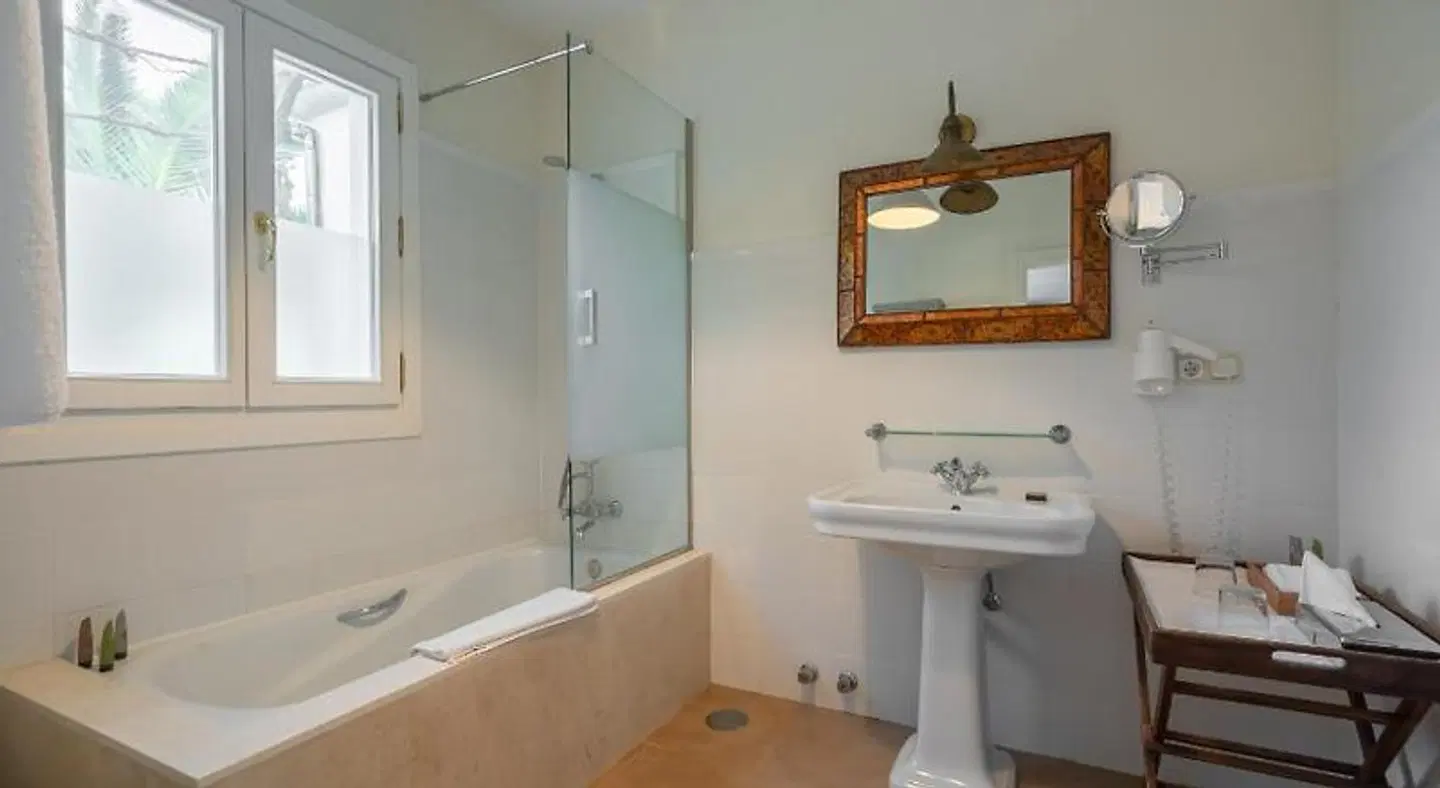 La Fuente de la Higuera Badezimmer