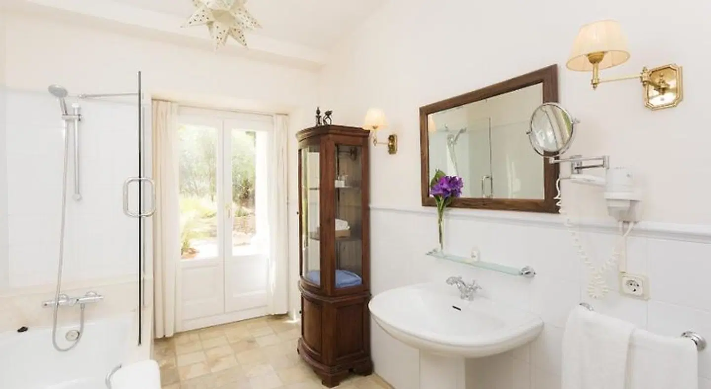 La Fuente de la Higuera Badezimmer