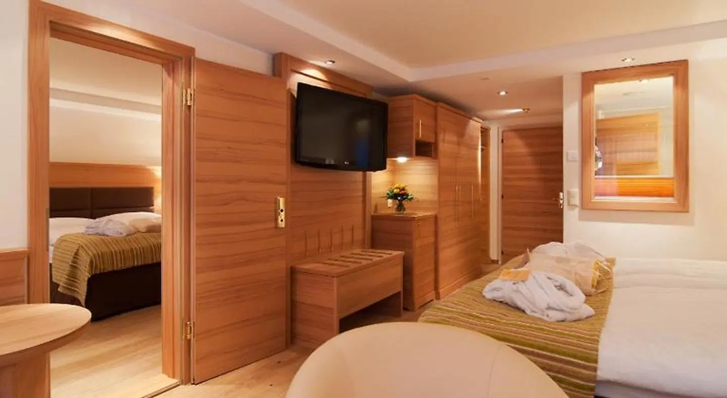 La Ginabelle HEALTH_BEAUTY