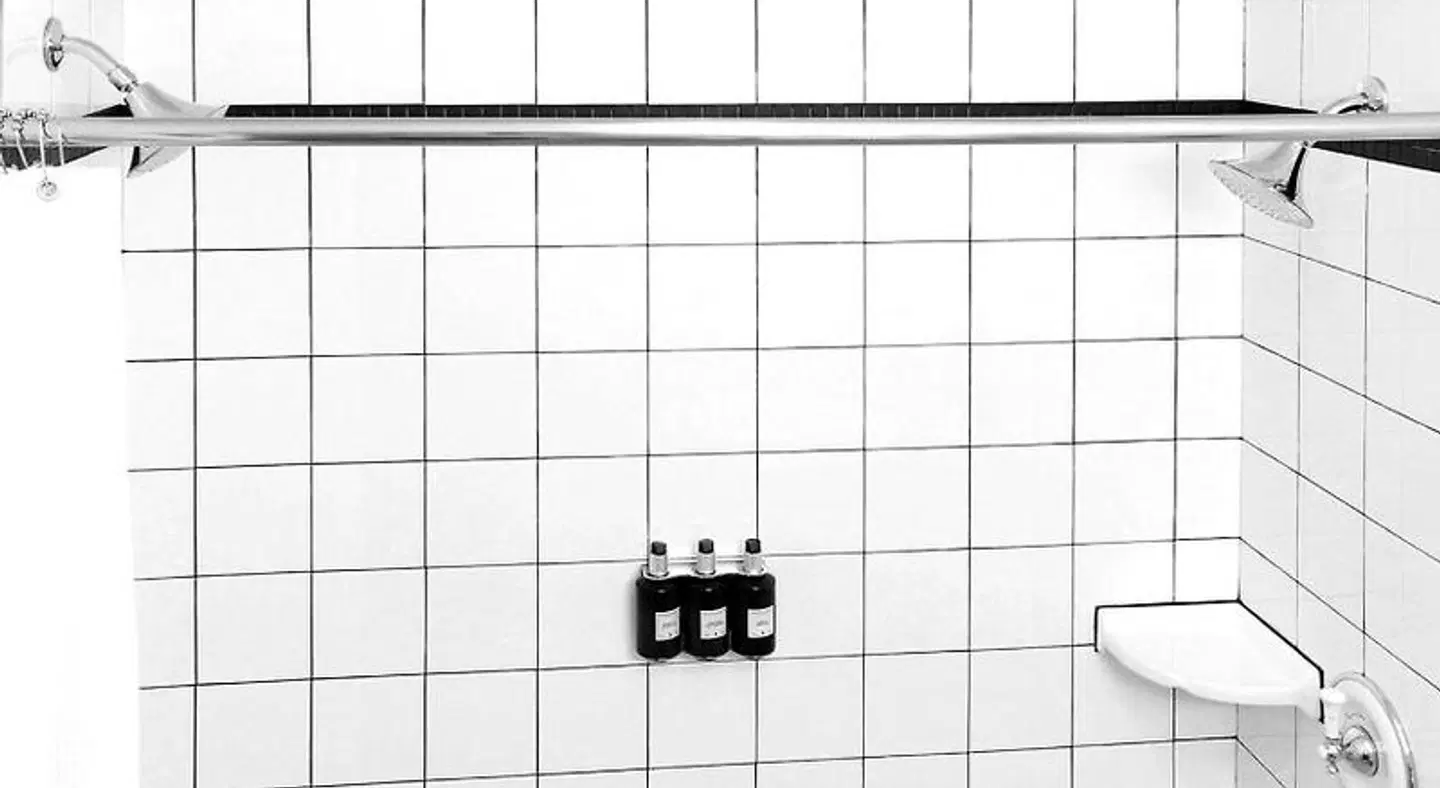 The Armstrong Hotel MODEL_IMPRESSION