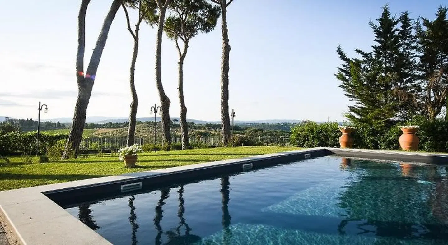 Villa Il Fedino OUTDOOR_POOL