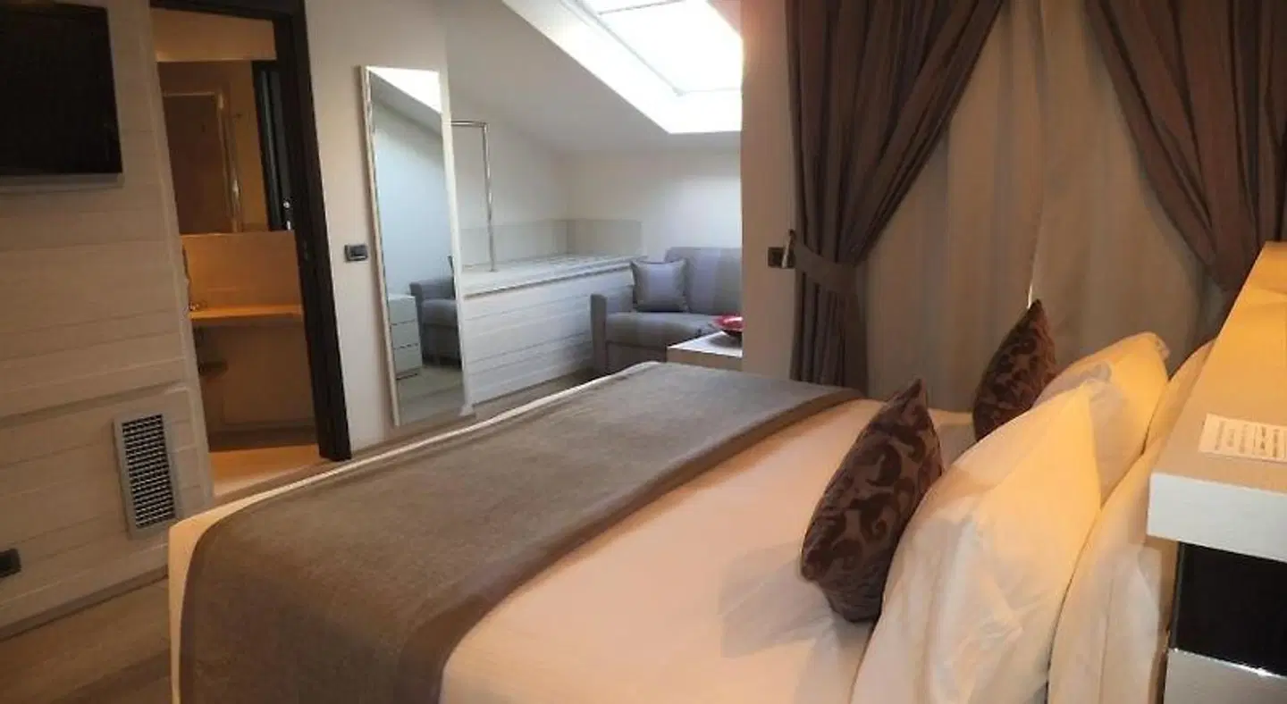 Ariston ROOM_EXAMPLE