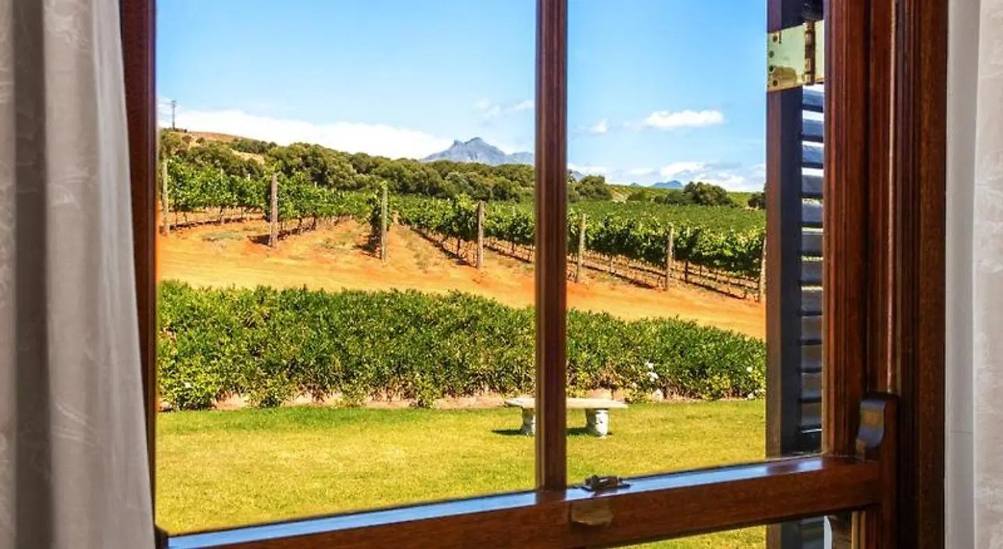 Aaldering Vineyards, Winefarm & Luxury Lodges Garten