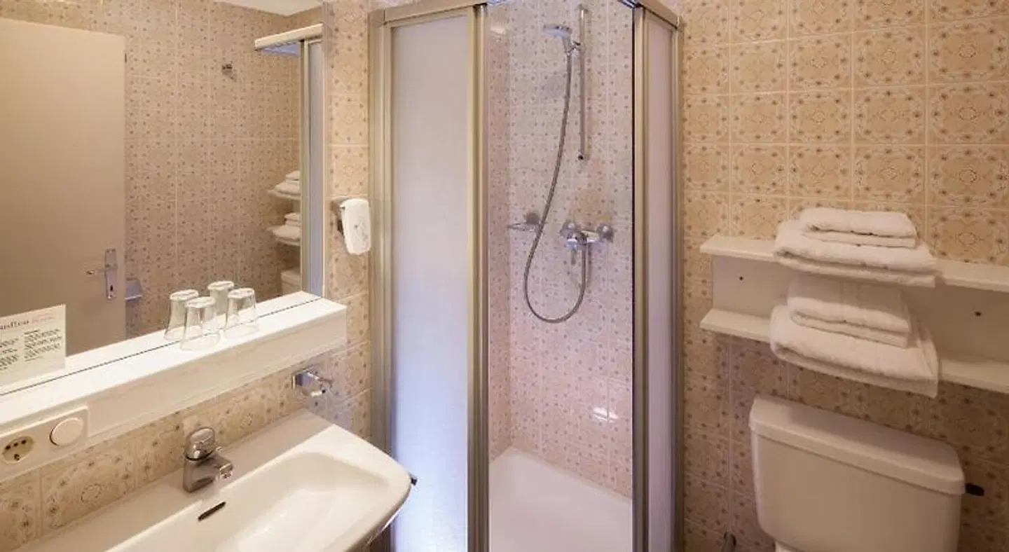 Aktivhotel Kanisfluh Badezimmer