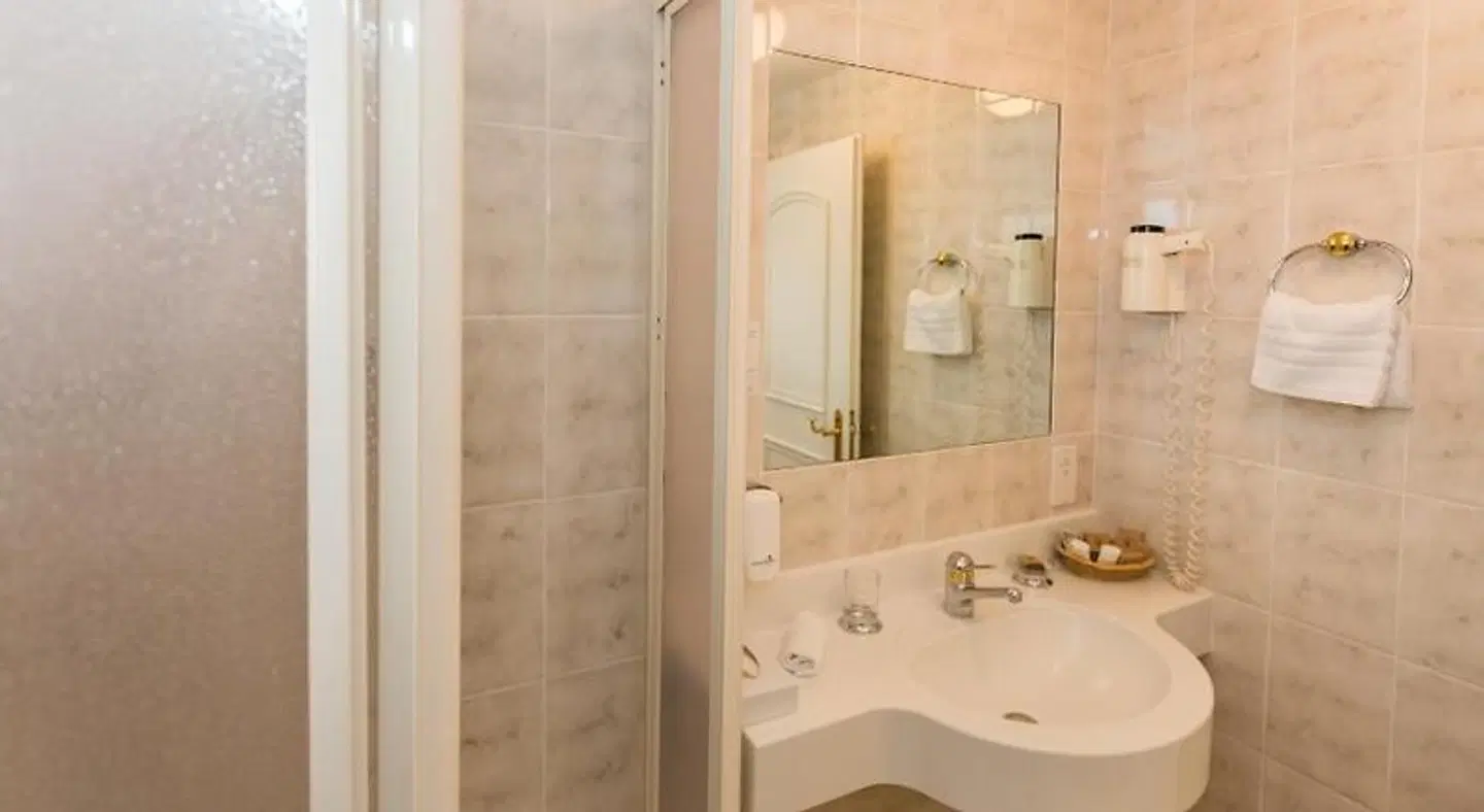 Schweizerhof Badezimmer