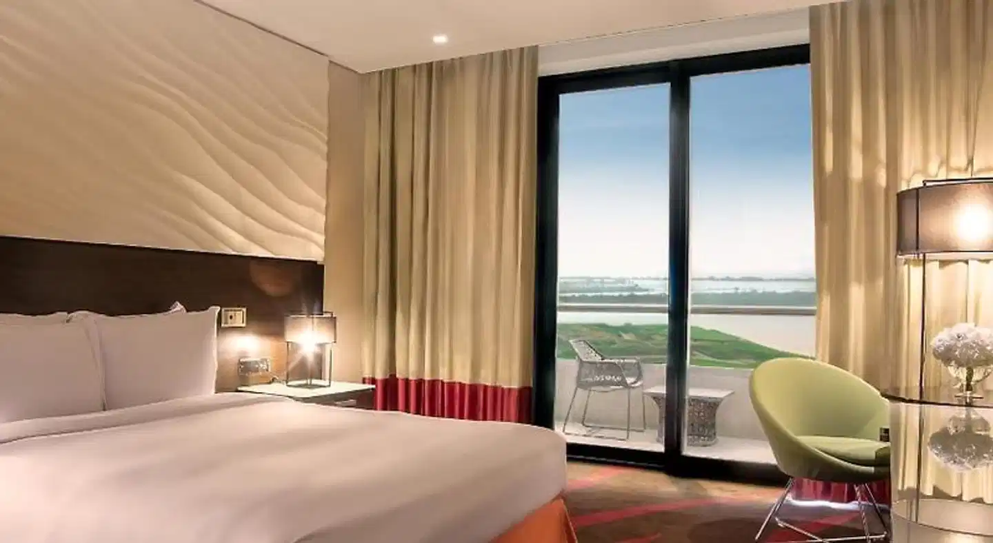 Radisson Blu Hotel, Abu Dhabi Yas Island ACCOMMODATION