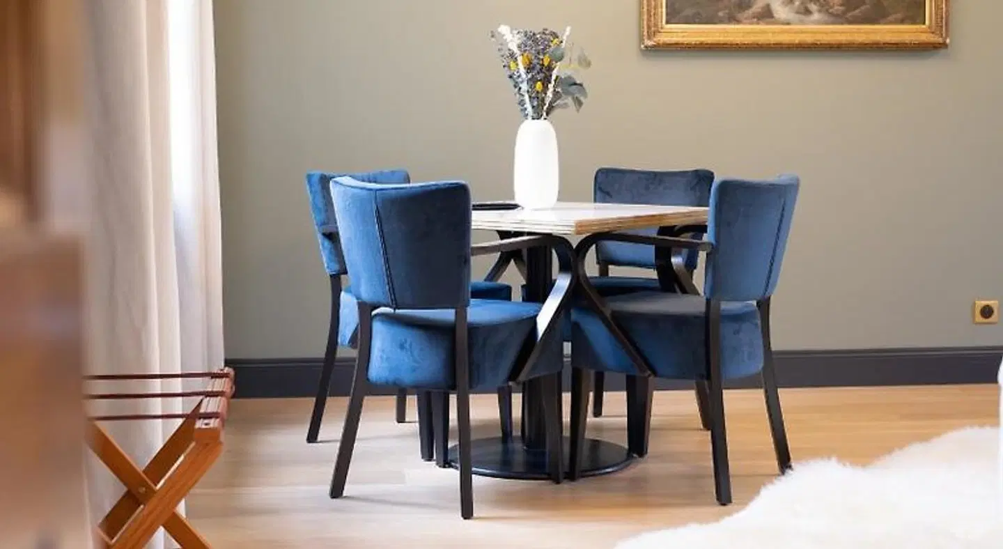 Hotel du cirque et de la cascade ROOM_EXAMPLE