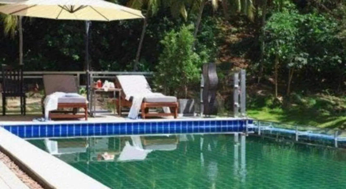 Lae Lay Suites OUTDOOR_POOL