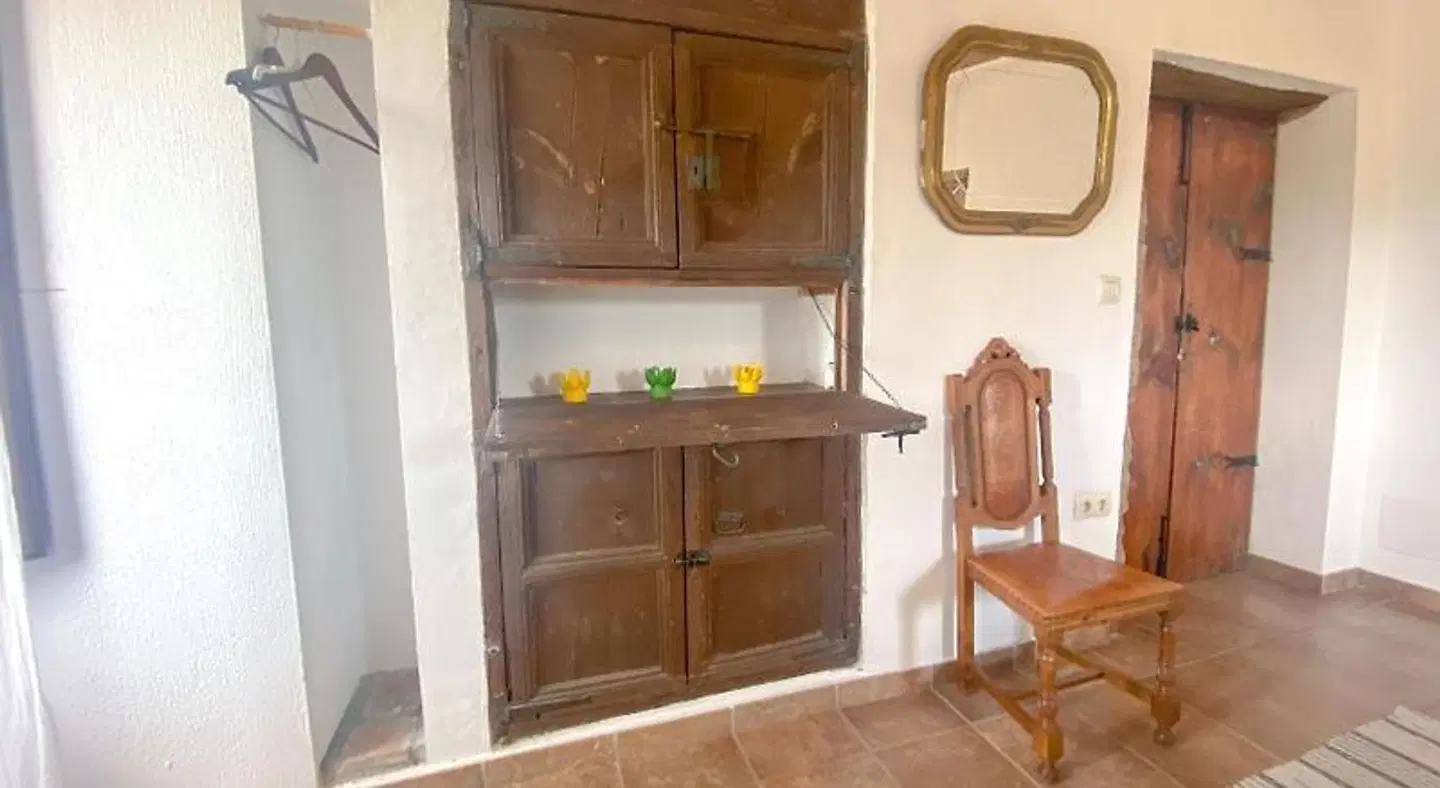 Rectoria Sant Petrus de Madrona ROOM_EXAMPLE
