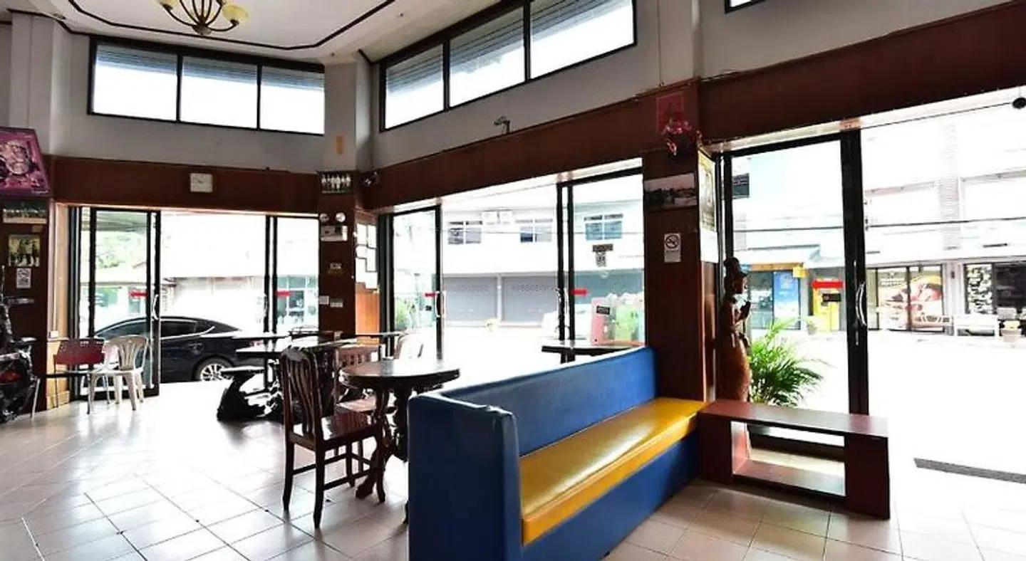 Krabi Grand Hotel Bar