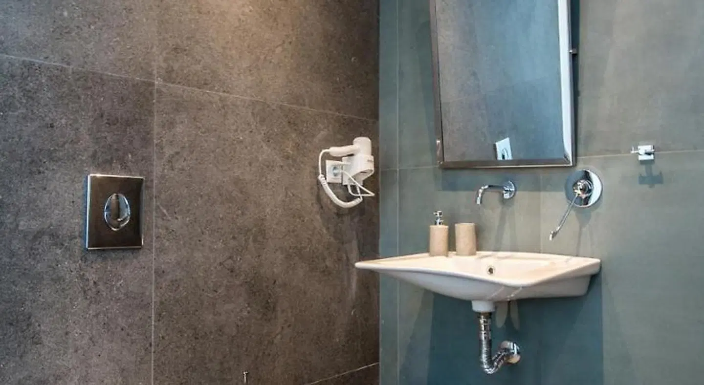 Epicentrum Suites Fresh Badezimmer