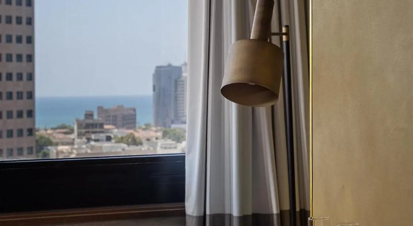 Hotel BoBo by Brown Hotels Badezimmer