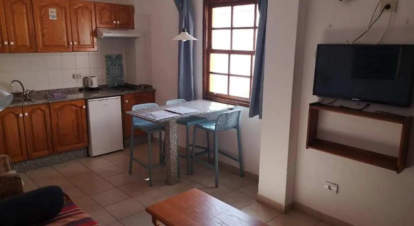 Apartamentos La Fuente ROOM_EXAMPLE