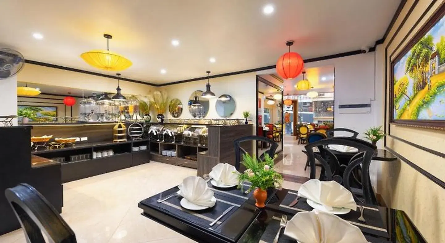 Hanoi Central Hotel & Residences Restaurant