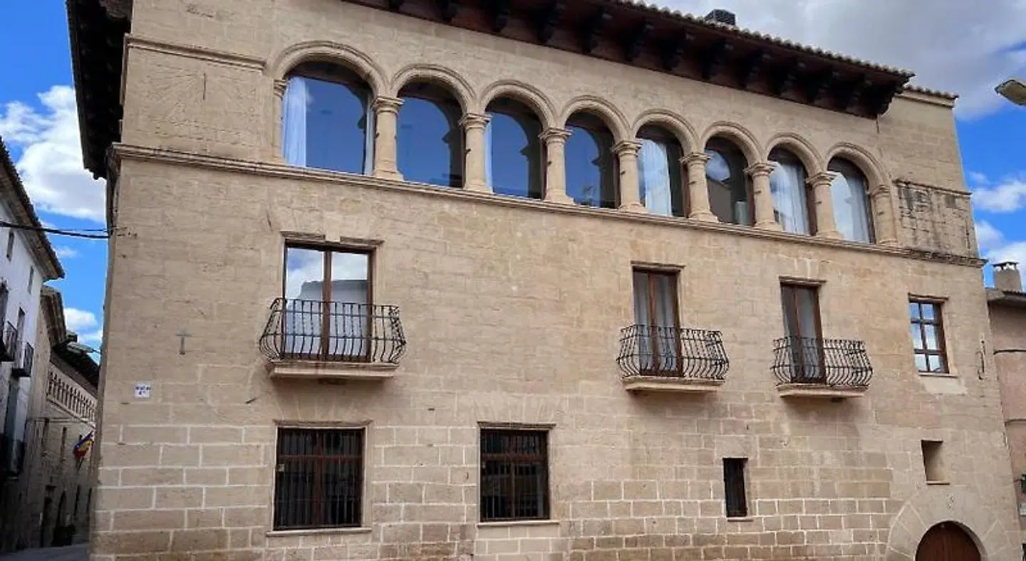 Hotel Palacio Baron De Andilla EXTERIOR