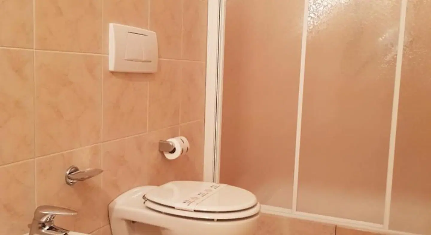 Hotel Le Cardinal Badezimmer