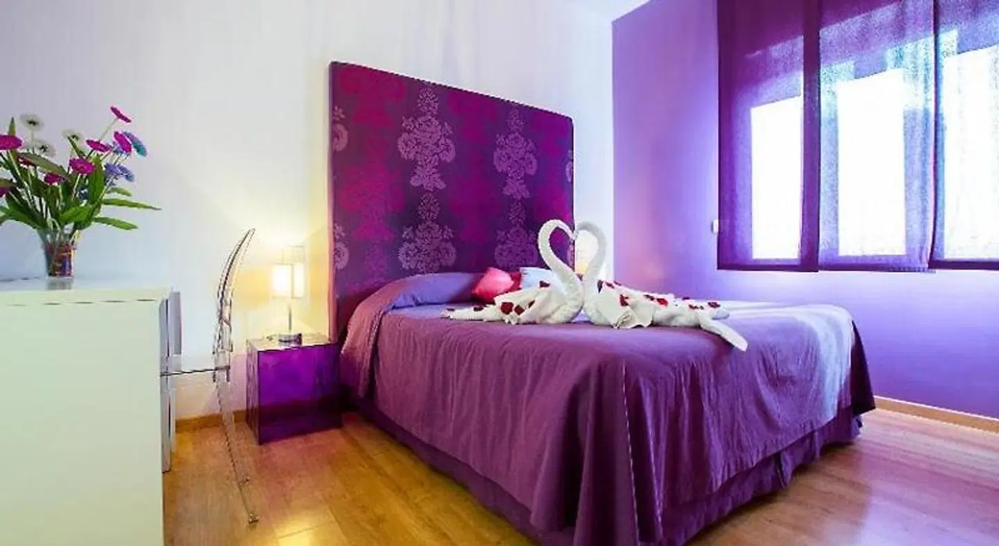 Emily Suites ROOM_EXAMPLE