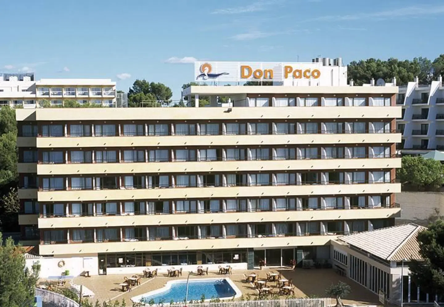 Globales Torrenova EXTERIOR