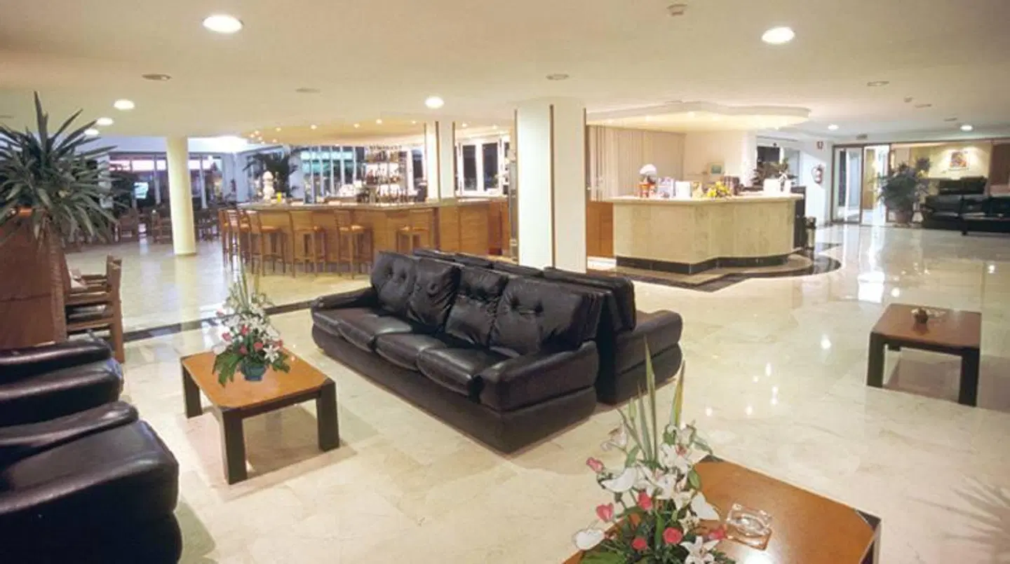 Globales Torrenova LOUNGE_LOBBY