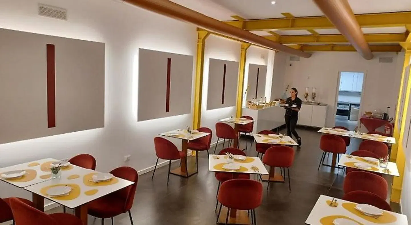 Outside Boutique Hotel Restaurant