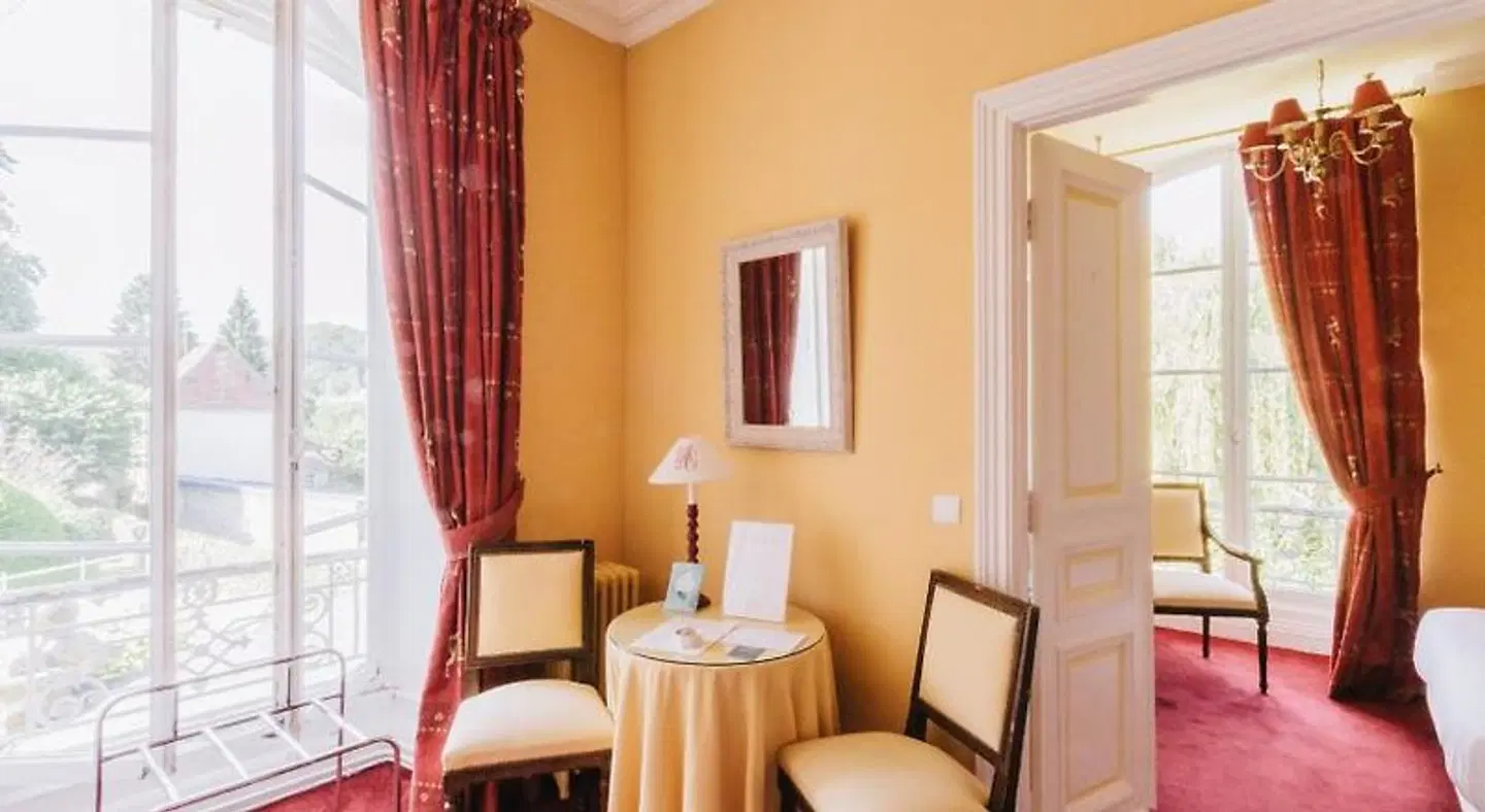 Manoir de Boisvilliers ROOM_EXAMPLE